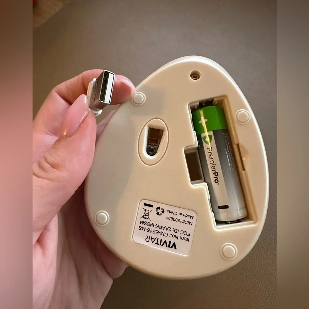 Cream Wireless Mouse